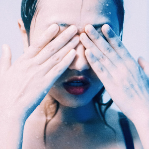 按摩XX╳xX日本╳XXX
